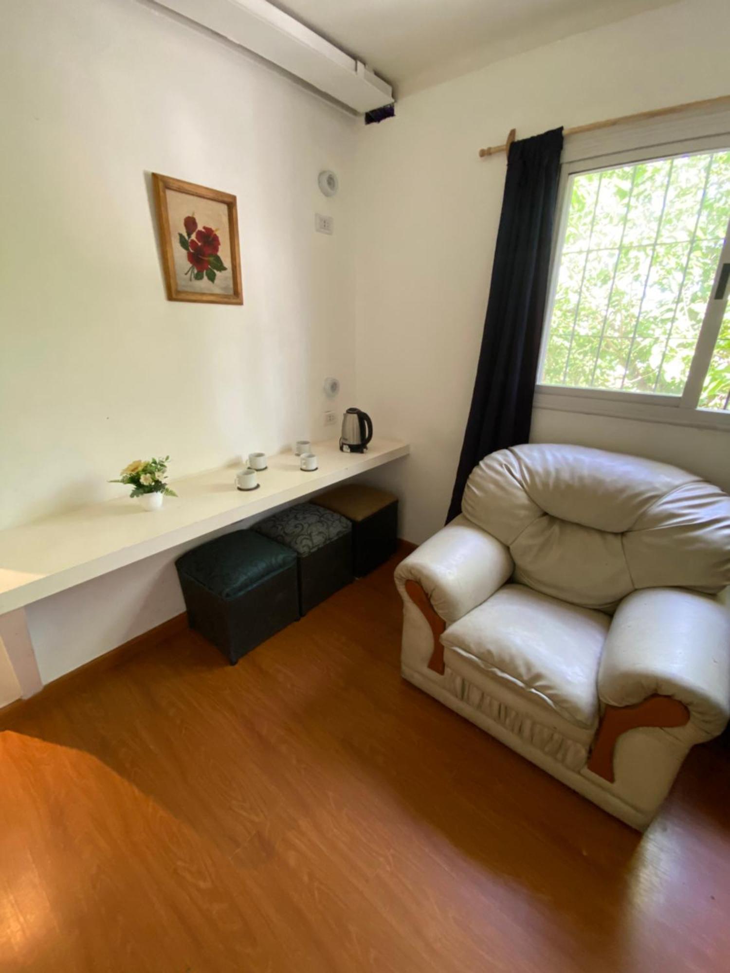 Dptos S & J Mendoza Hostel Guaymallen Kültér fotó